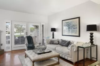 Photo #3: 6045824 Listing