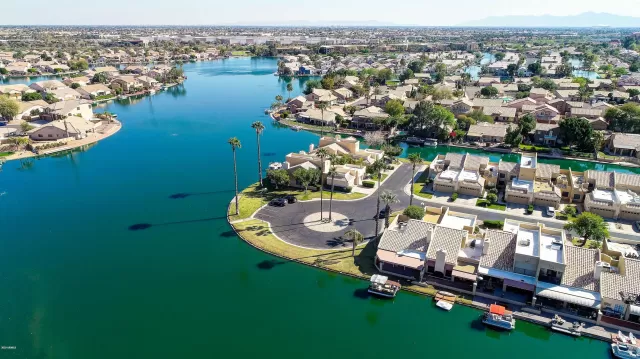 MLS: 6045944 Condo For Sale