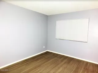 Photo #3: 6045983 Listing