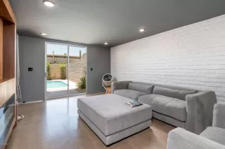 Photo #6: 6046001 Listing