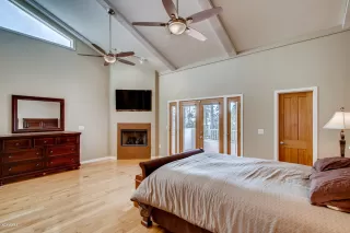 Photo #4: 6046119 Listing