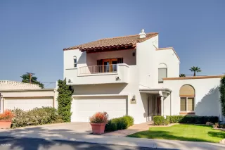 Photo #5: 6046119 Listing