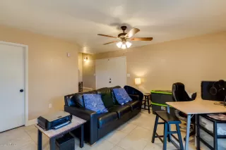 Photo #5: 6046210 Listing