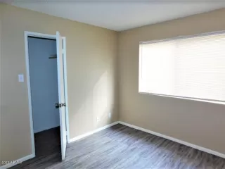 Photo #6: 6046217 Listing