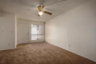 Photo #6: 6046501 Listing