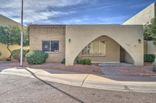 MLS: 6046666 Condo For Sale