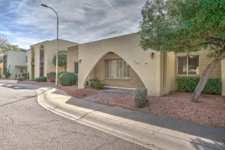 Photo #2: 6046666 Listing