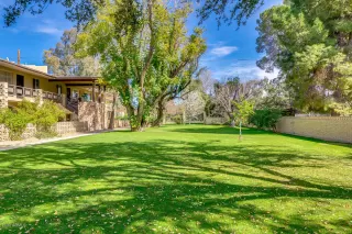 Photo #2: 6046820 Listing