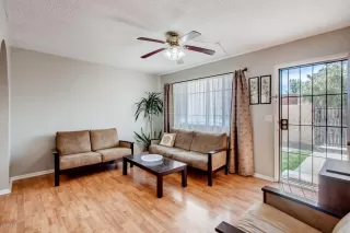 Photo #4: 6047190 Listing