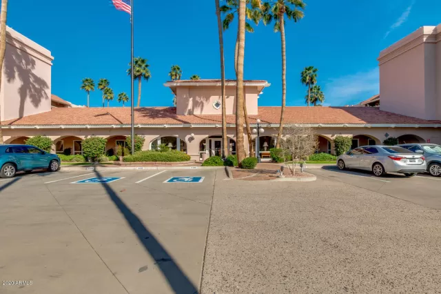 MLS: 6047287 Condo For Sale