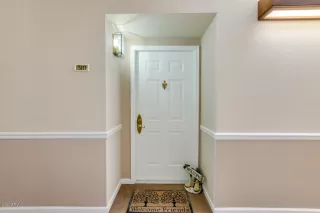 Photo #3: 6047287 Listing