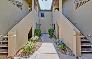 Photo #4: 6047373 Listing