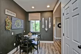 Photo #5: 6047373 Listing