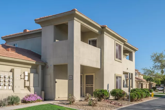 MLS: 6047378 Condo For Sale