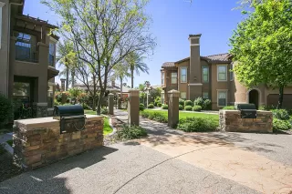 Photo #3: 6047630 Listing