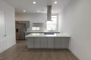 Photo #4: 6047648 Listing 