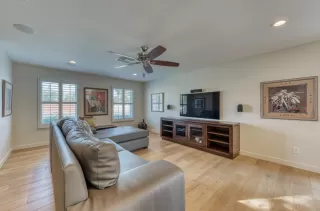 Photo #3: 6047654 Listing