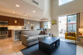 Photo #5: 6047830 Listing 