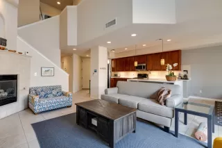 Photo #6: 6047830 Listing 