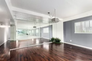 Photo #3: 6047872 Listing