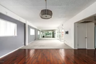 Photo #5: 6047872 Listing