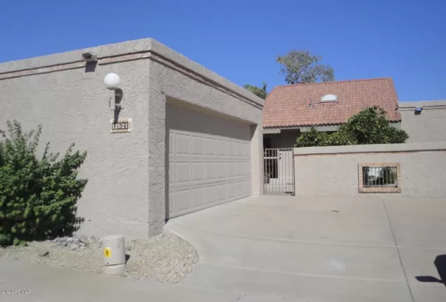 MLS: 6048110 Condo For Sale