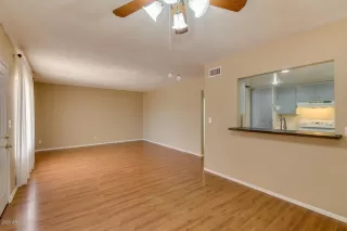 Photo #5: 6048116 Listing