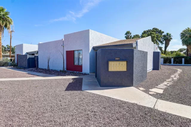 MLS: 6048238 Condo For Sale