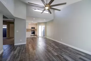 Photo #3: 6048238 Listing