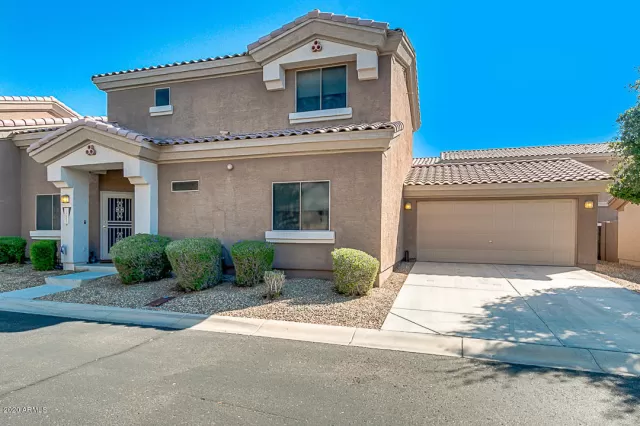 MLS: 6048305 Condo For Sale