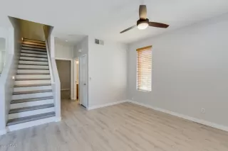 Photo #2: 6048400 Listing 