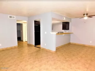 Photo #1: 6048687 Listing