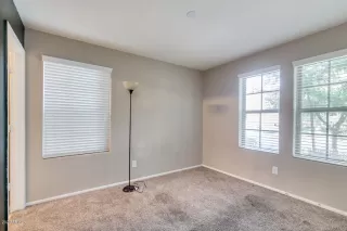 Photo #5: 6048725 Listing 