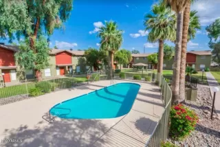 Photo #2: 6048797 Listing