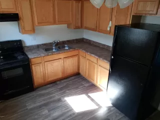 Photo #5: 6048797 Listing