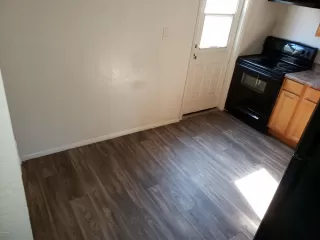 Photo #6: 6048797 Listing