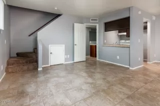 Photo #5: 6049166 Listing 