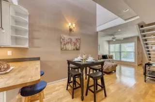 Photo #3: 6049333 Listing 