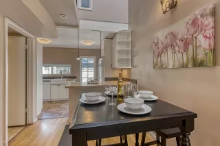 Photo #5: 6049333 Listing 