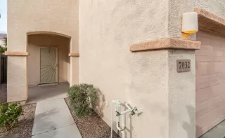 Photo #1: 6049464 Listing 