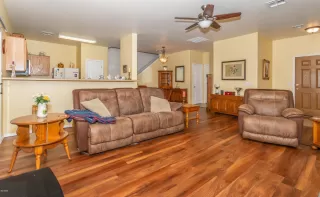 Photo #4: 6049464 Listing 