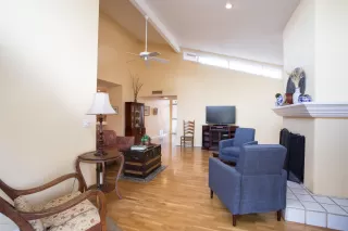 Photo #3: 6049765 Listing 