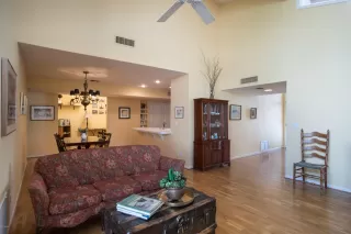 Photo #4: 6049765 Listing 