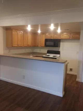 Photo #2: 6049788 Listing