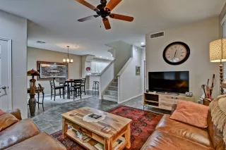 Photo #4: 6050179 Listing