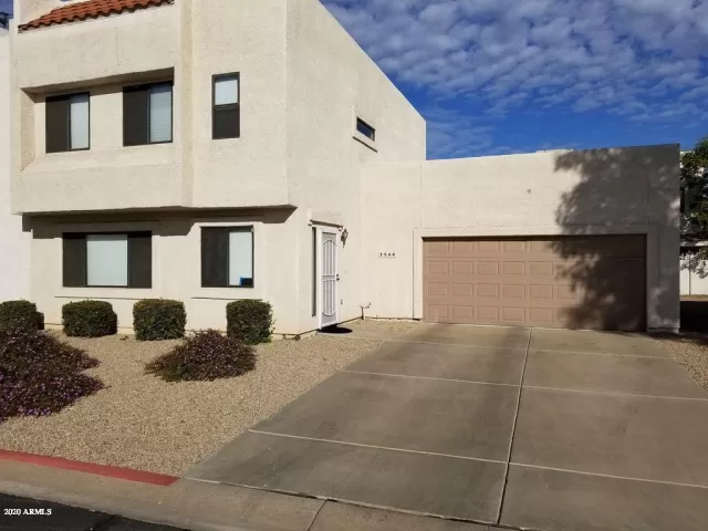 MLS: 6050425 Condo For Sale