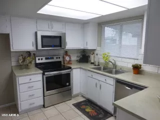 Photo #3: 6050433 Listing