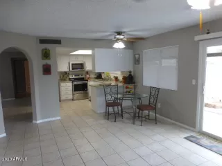 Photo #4: 6050433 Listing