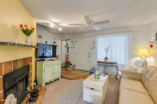 Photo #4: 6050517 Listing