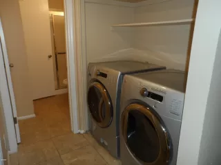 Photo #6: 6050645 Listing